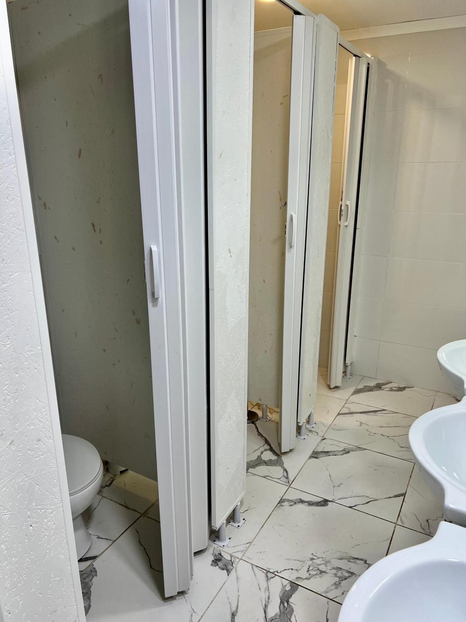 Oeiras Beach Private Room 9 - Double Bedroom With Shared Bathroom & Terrace Оэйраш Экстерьер фото